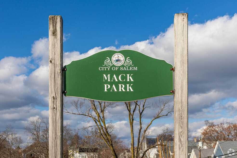 NH_MackPark_561141_P2V1_DS_021125
