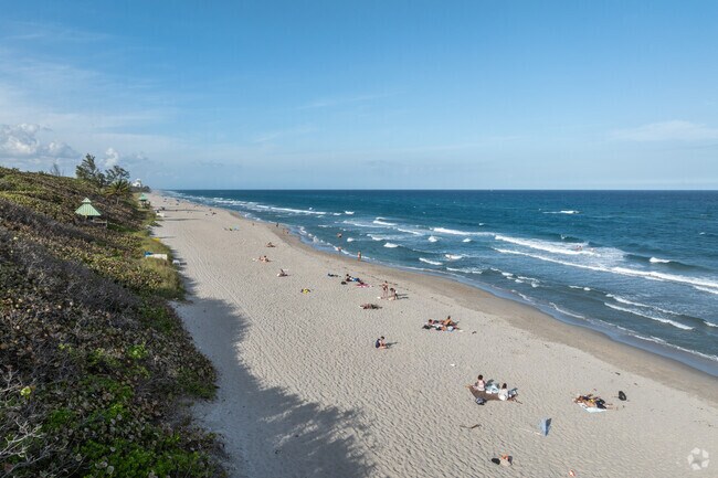 Boca Villas residents have beautiful beaches just a few minutes away.