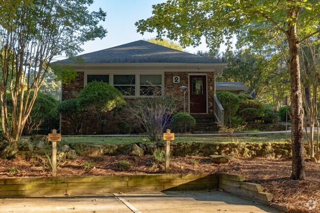 High Meadows School serves students in the Roswell community.