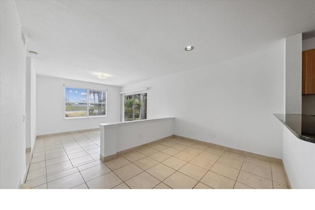 1725 Palm Cove Blvd unit verano, Delray Beach, FL 33445 - photo 5