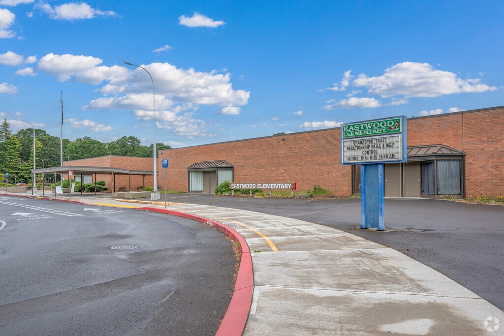 Eastwood Elementary School exterior in Hillsboro, Oregon.