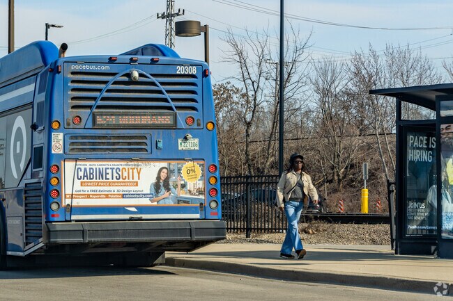 The Aurora Metra Station runs conveniently all throughout the Downtown Aurora area.