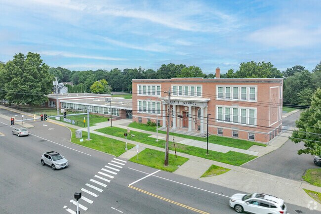 Nichols Elementary School is located at 396 Nichols Avenue in Stratford, CT.