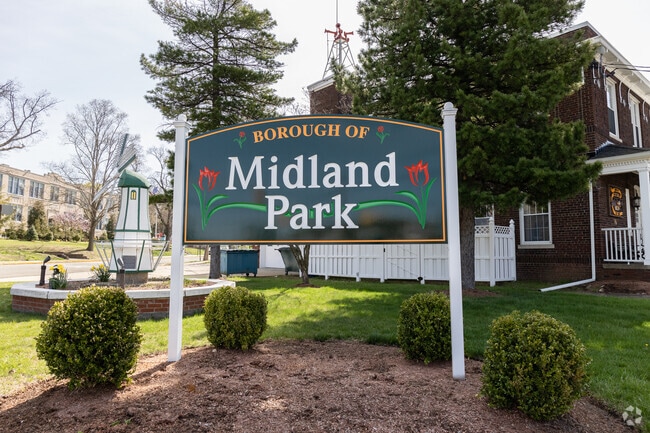 Welcome to Midland Park, NJ.