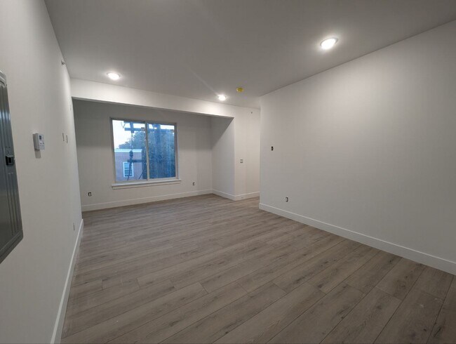 3900 Aspen St unit 3900 Aspen St, Philadelphia, PA 19104 - photo 4