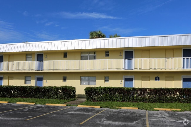 10X Harbour Breeze, Stuart, FL 34994 - photo 4