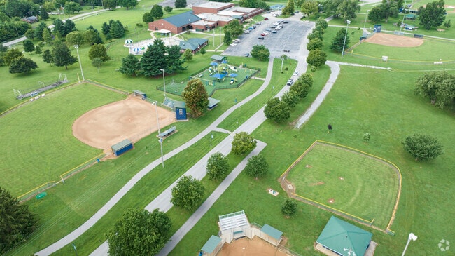 Clear Creek Park has it all—baseball, basketball, a playground, and even a pool for the perfect day of fun and relaxation!