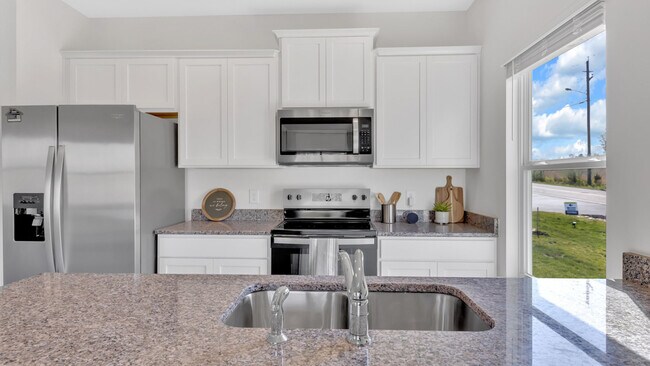 3506 Tyee Crossing Way, Sevierville, TN 37764 - photo 2