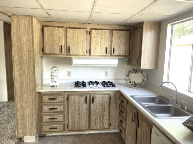 17880 Mockingbird Dr, Reno, NV 89508 - photo 6