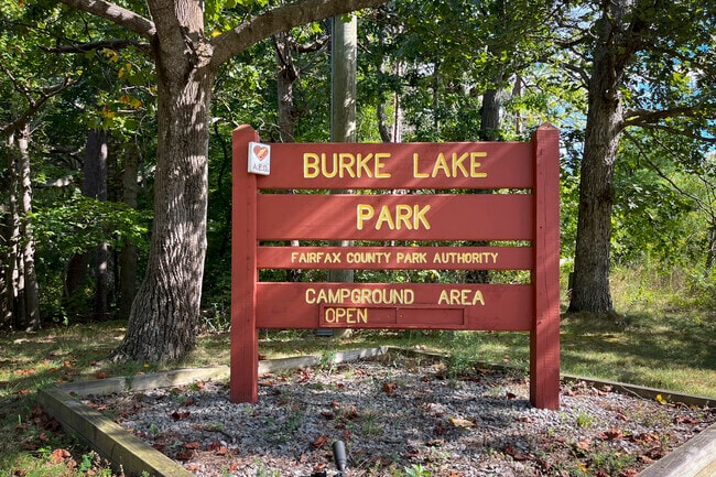 Burke Lake Park by Fairfax Station offer many activities for recreation.