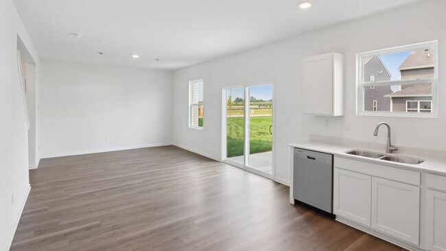 2957 Rushmore Dr, Pingree Grove, IL 60140 - photo 6