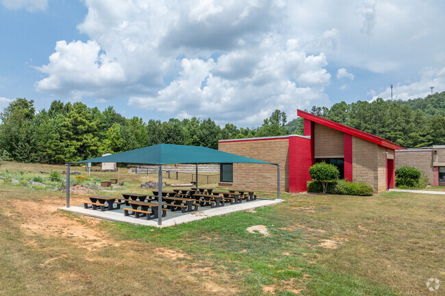 Wolftever Creek Elementary School educates students in the Ooltewah area.