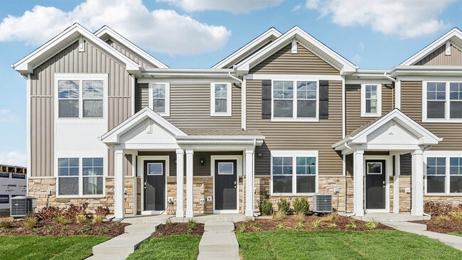 2334 Noble Ln, Yorkville, IL 60560 - photo 2