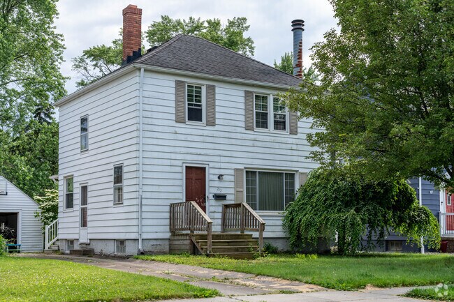 There are plenty of fixer-upper opportunities in the Mud Brook neighborhood.
