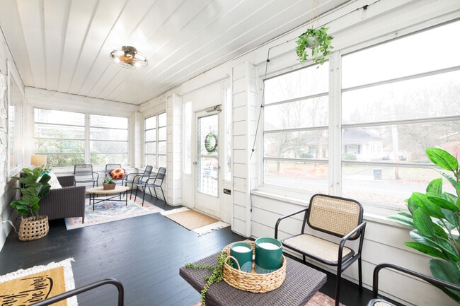 713 Crosby St unit ID1061099P, Akron, OH 44302 - photo 5