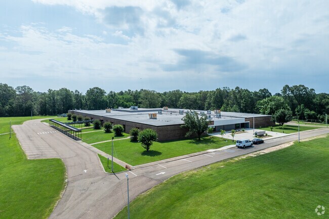 John Hopkins Elementary School maintains a student-teacher ratio of 12 to 1.