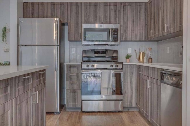 Odessa at the District, South Jordan, UT 84095 - photo 5