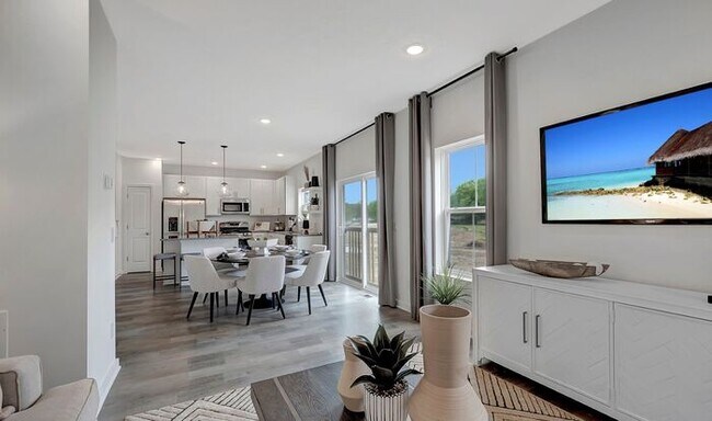 169 Pine Crest View Dr, Summerville, SC 29486 - photo 5