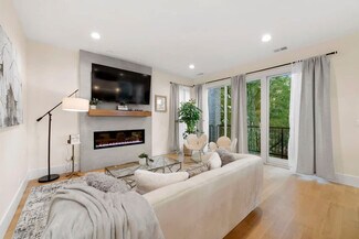 2110 W Washington Blvd Unit ID1261735P, Chicago, IL 60612