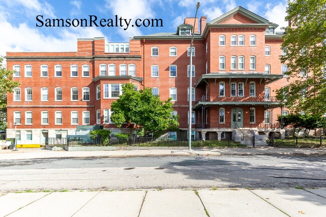 31 Hope St unit 207, Providence, RI 02903 - photo 2