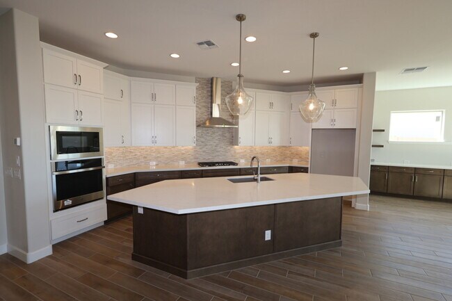 1042 W Ridge Rd, Apache Junction, AZ 85120 - photo 7