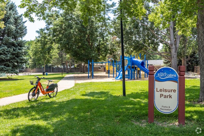 Leisure Park is a small neighborhood park.