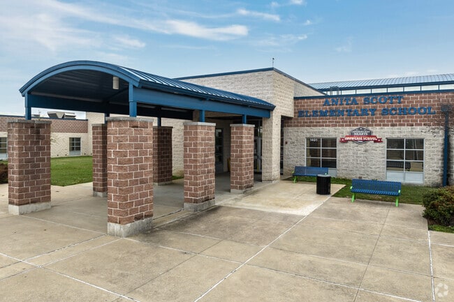 Anita Scott Elementary School in Royse City is highly rated in the neighborhood.