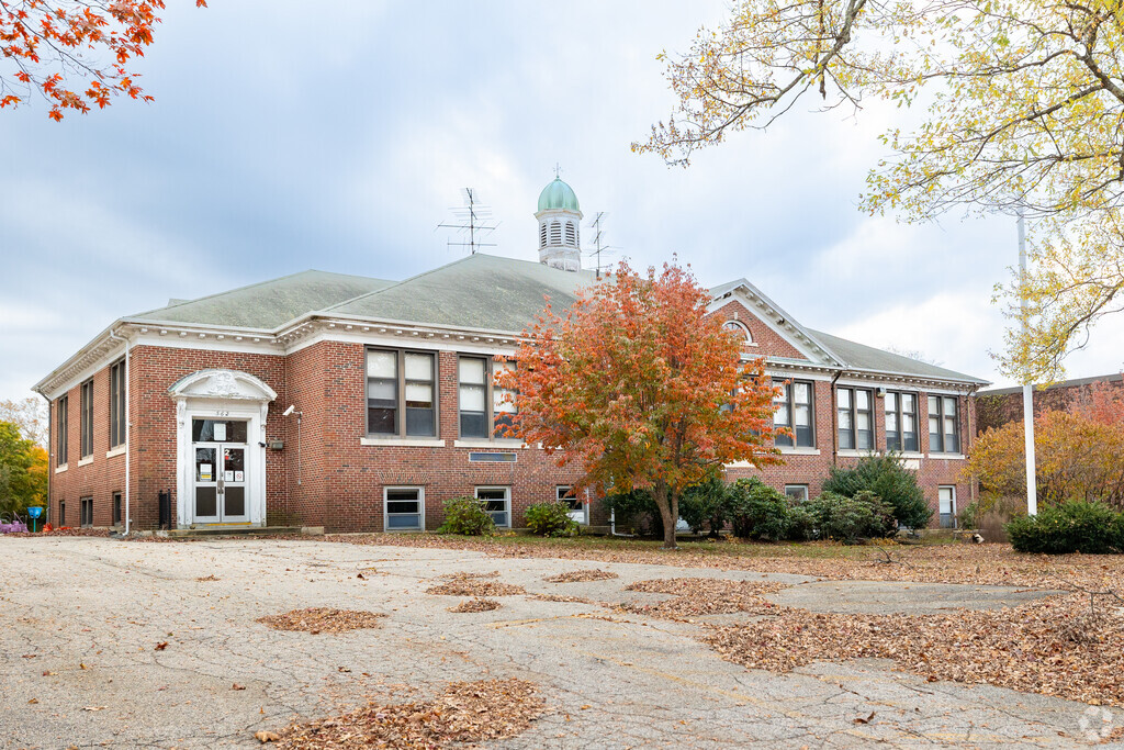 William Winsor Elementary off Putnam Pike enrolls approximately 260 students.