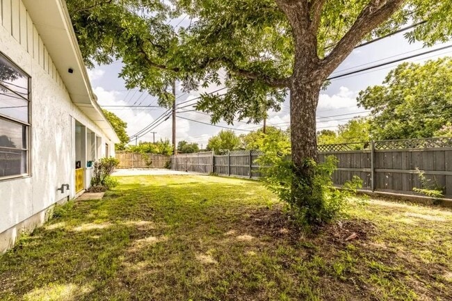 463 Sprucewood Ln, San Antonio, TX 78216 - photo 7