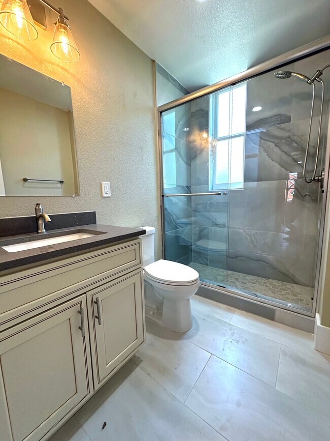 Large bath with large shower