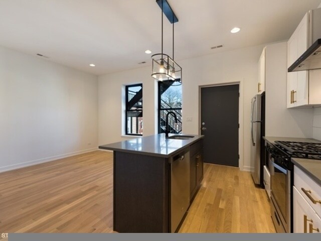 2344 W Huron St unit 1, Chicago, IL 60612 - photo 6