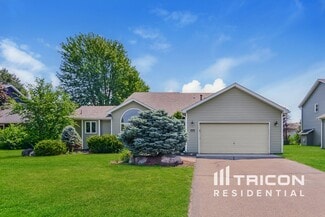 1924 French Trace Ave, Shakopee, MN 55379