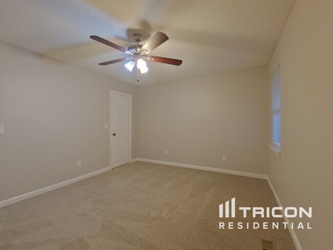 40 W Knight Dr, Carrollton, GA 30116 - photo 7