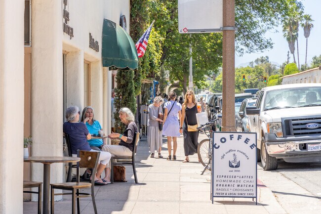 Locals in Mira Monte head to Ojai for a sunny day out.