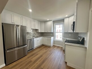 221 Wilson St Unit 2N, Manchester, NH 03103