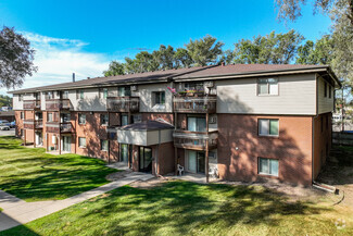 401-405 14th Ave SE, Saint Cloud, MN 56304