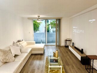 1045 10th St Unit 206, Miami Beach, FL 33139