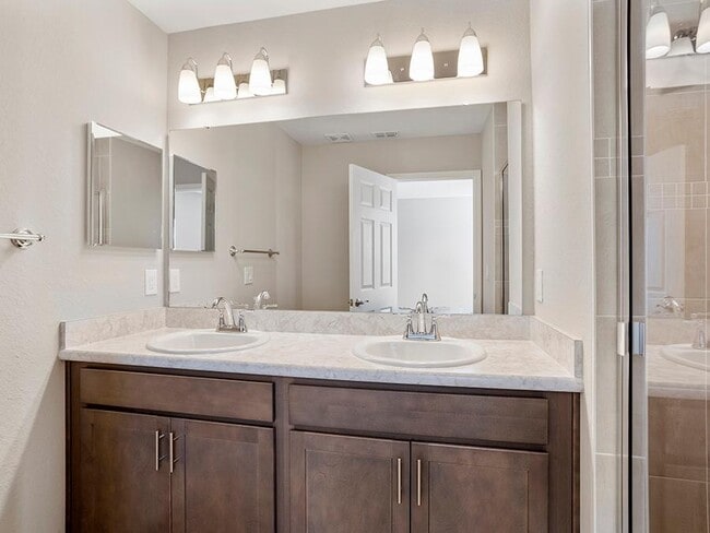 290 Chesapeake Dr, St. Cloud, FL 34771 - photo 5