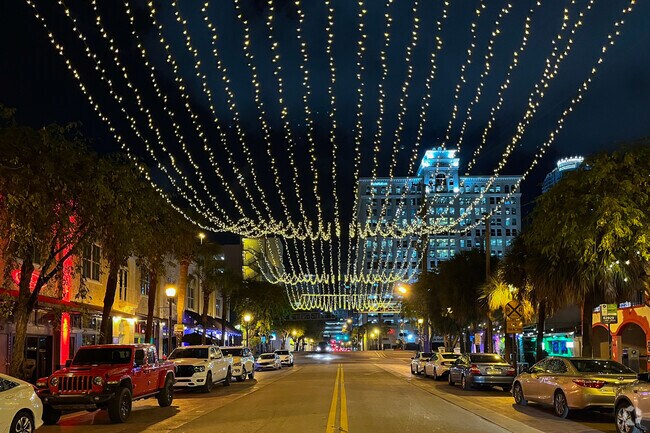 Beautiful lights light up the downtown area of Sailboat Bend.