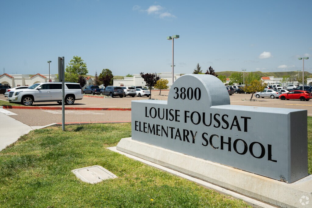 Louise Foussat elementary school in San Luis Rey Oceanside