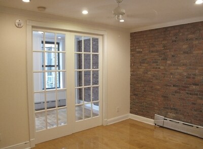 120 Christopher St unit 10, New York, NY 10014 - photo 3