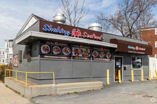 Grab some fresh Cajun shellfish from Shaking Seafood in Fields Corner West.