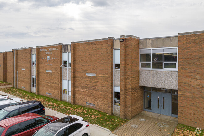 Faircrest Memorial Elementary is part of the Canton Local School District in Canton, OH.