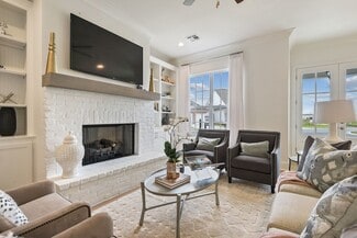 107 Manor House, Lafayette, LA 70507