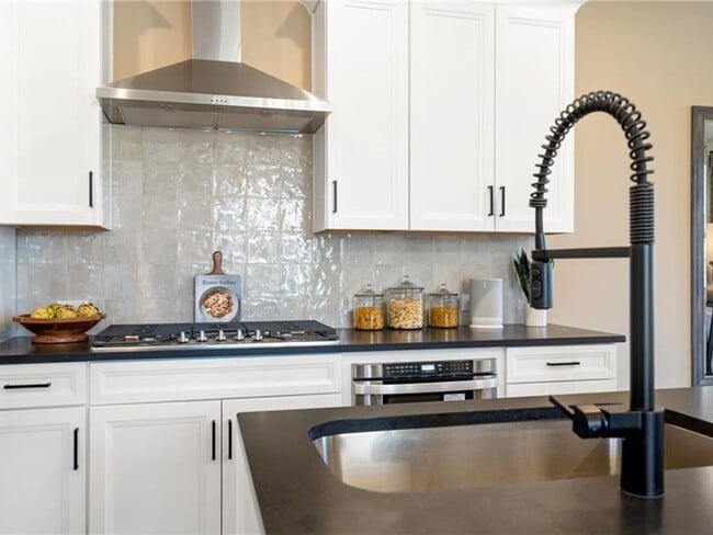 710 Smokey Quartz Way, Kennesaw, GA 30144 - photo 5