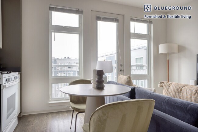 445 Artisan Way unit FL5-ID154A, Somerville, MA 02145 - photo 5