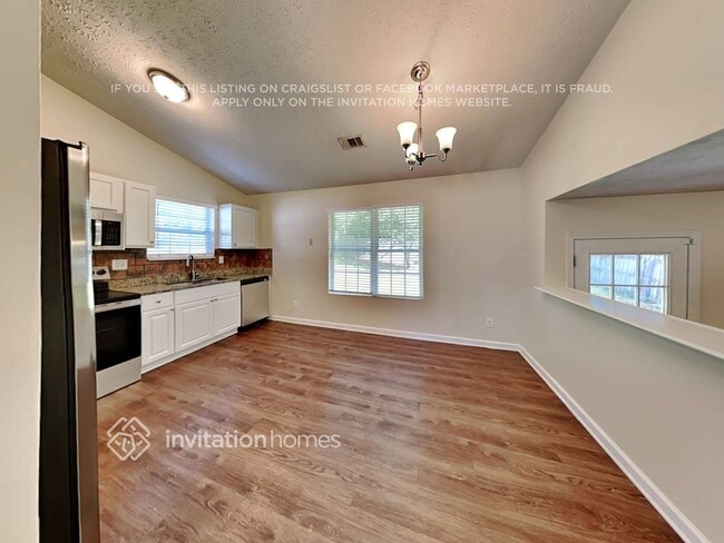 3677 Oakland Spring Ct, Snellville, GA 30039 - photo 6