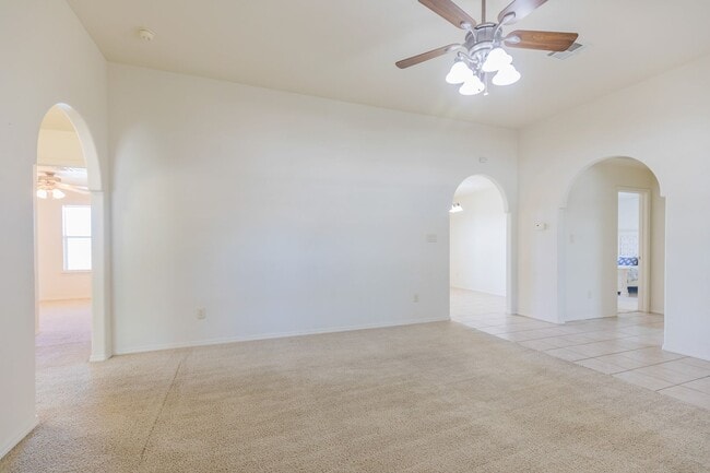 3337 Sequoia Ave, Alamogordo, NM 88310 - photo 5