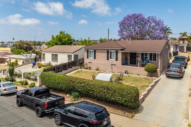 Older, raised ranch homes are also present in Paradise Hills.