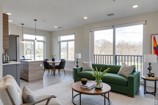 3250 Auburn Rd, Auburn Hills, MI 48326